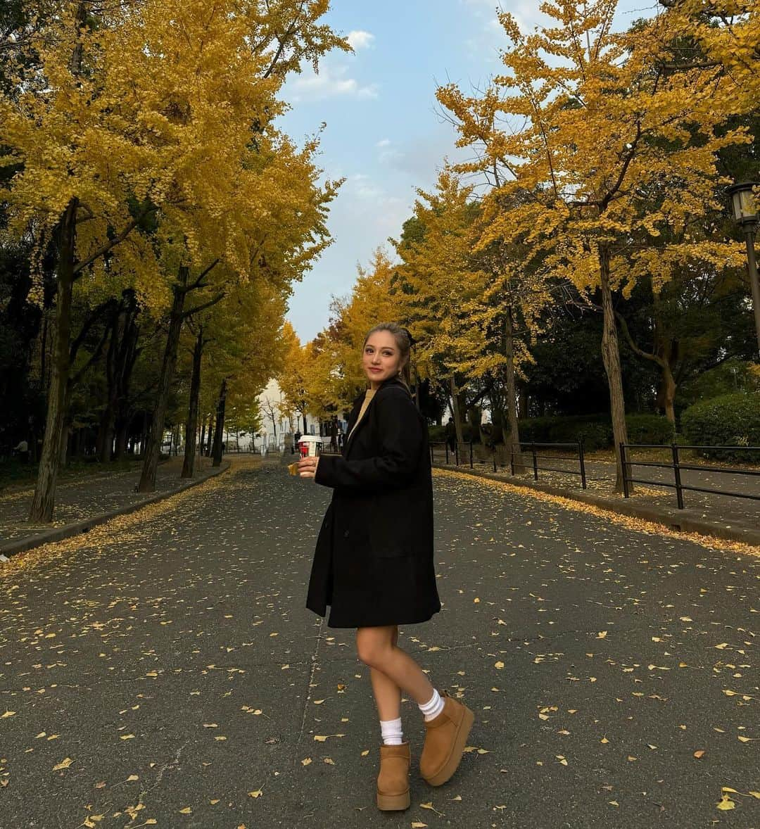 樽井みかさんのインスタグラム写真 - (樽井みかInstagram)「いっぱい紅葉見に行きたい！」12月6日 19時09分 - miiica_home