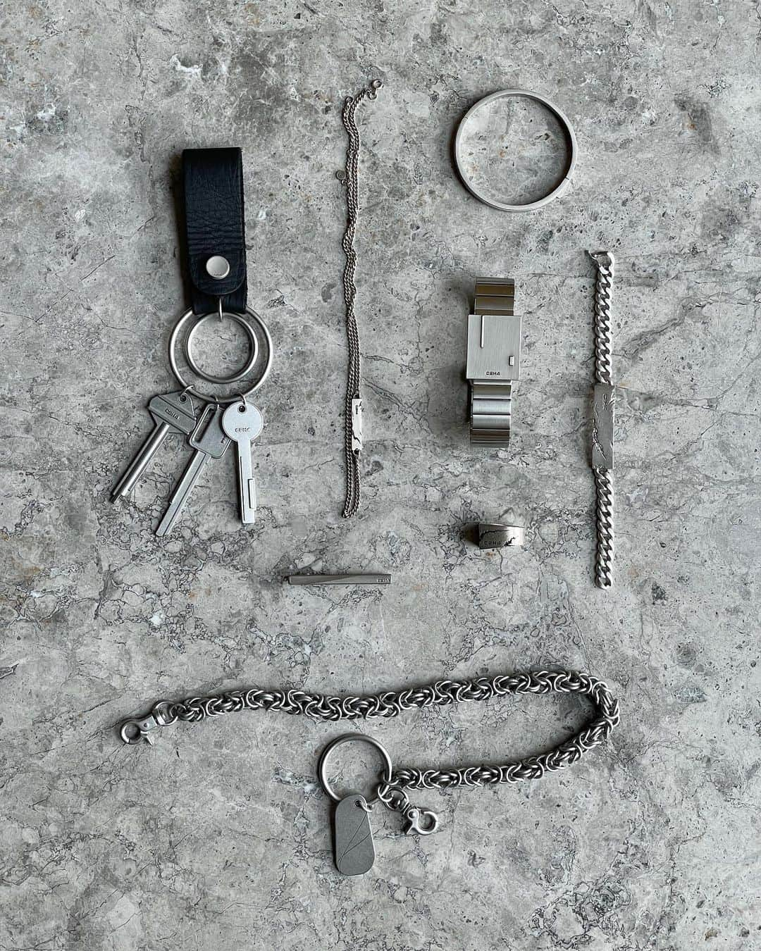 C2H4 Los Angelesのインスタグラム：「Jewelry Selects 🗝️ 007 - Kazimir Key Ring  004 - Debris Crevice Bracelet 007 - Kazimir Watch Bracelet  007 - Curvilinear Bracelet 007 - Basics Pants Chain 006 - Debris Crevice Necklace 004 - Debris Crevice Ring」