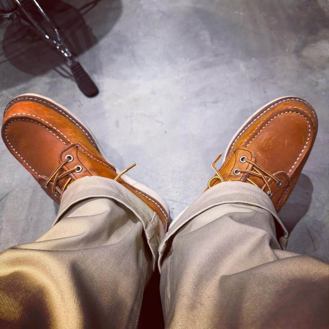 れいたのインスタグラム：「今日はスタジオ作業中🎵 夜中までかかる事は覚悟している。」