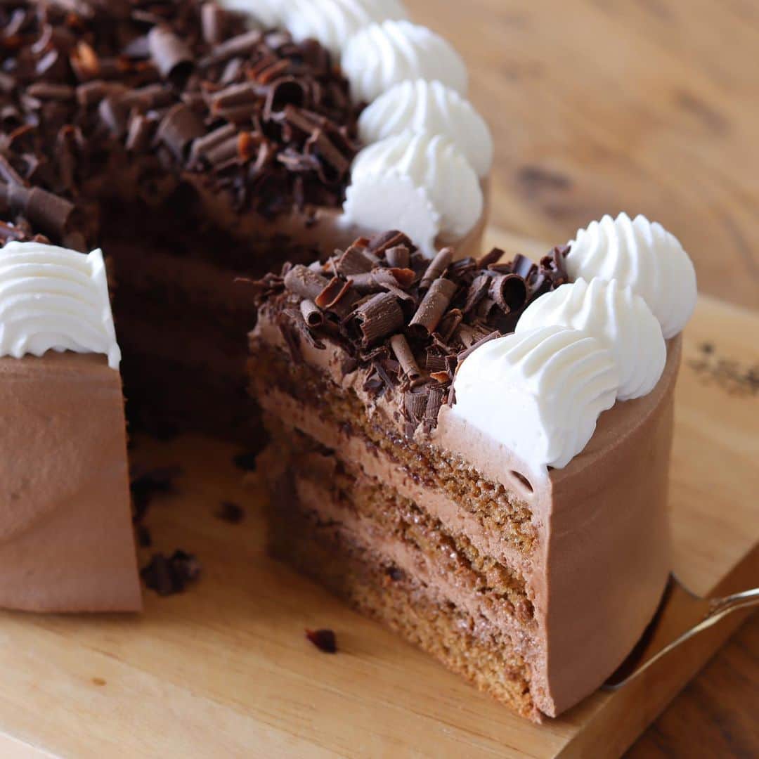 HidaMari Cookingさんのインスタグラム写真 - (HidaMari CookingInstagram)「coffee chocolate cake☕️  しっとりコーヒーチョコレートケーキ🍰  #お菓子作り #手作りおやつ #ケーキ #おうちカフェ #cake #homemadesweets #hidamaricooking」12月6日 20時46分 - hidamaricooking