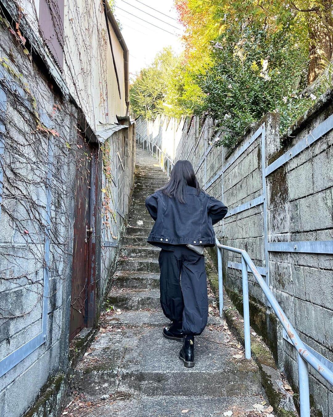 山崎萌香のインスタグラム：「. ⛩🕊️🩶」