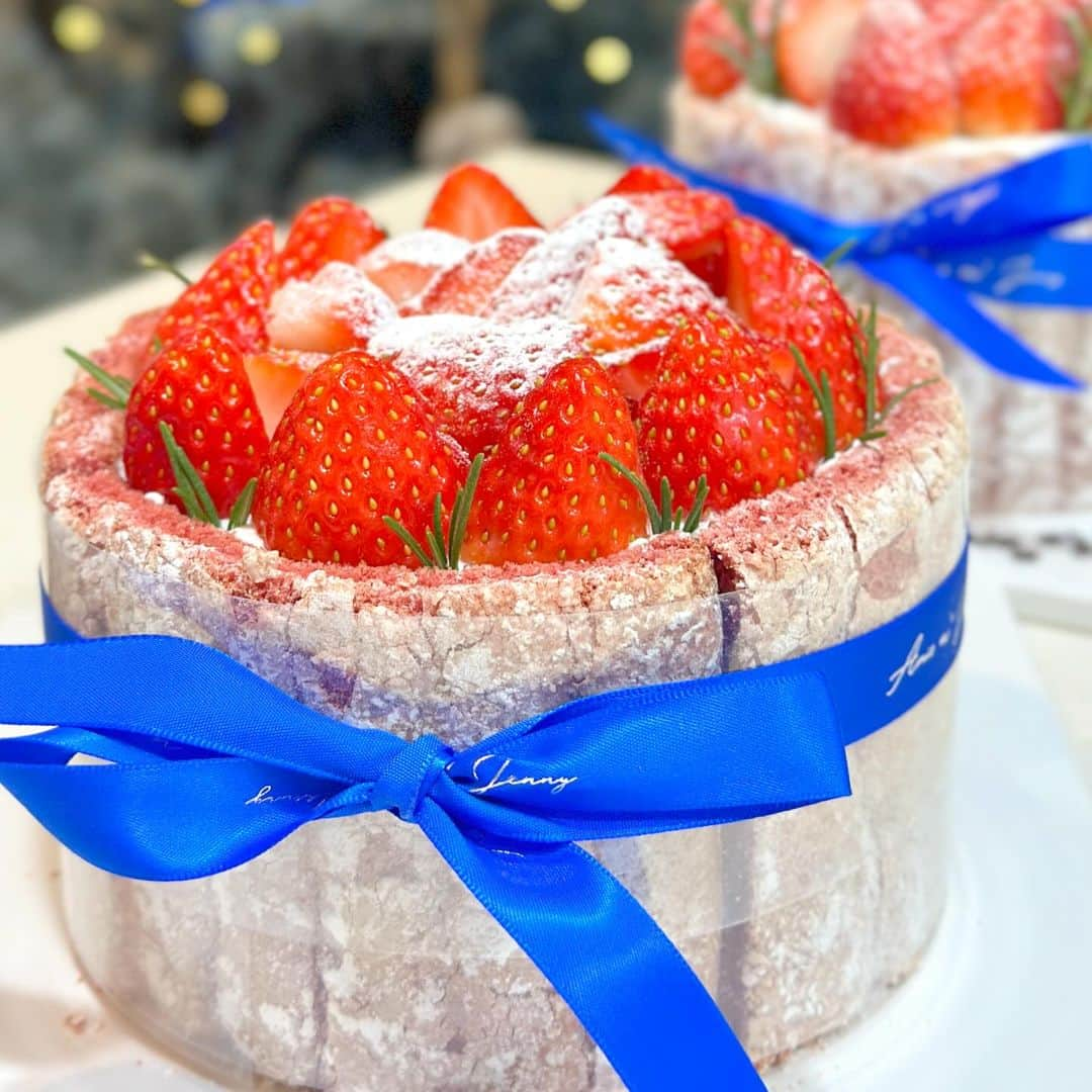 チョン・ジユさんのインスタグラム写真 - (チョン・ジユInstagram)「🍰🍓🍰🍓」12月6日 21時23分 - xjiyux