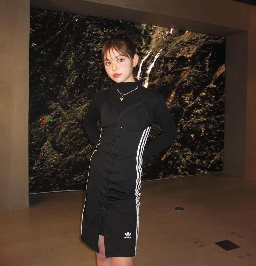 黒沢実未さんのインスタグラム写真 - (黒沢実未Instagram)「adidas × Fear of god  @adidas @adidasoriginals @fearofgod」12月6日 21時38分 - 0033.2004