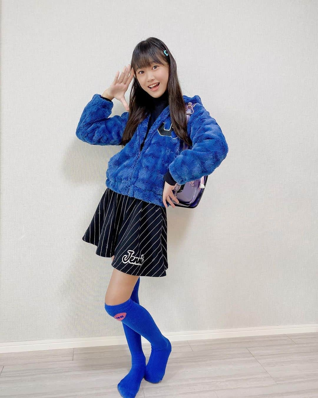 藤林夢のインスタグラム：「💙💗藤林夢(YUME)💗💙  ┈┈┈┈••✼♡✼••┈┈┈┈  #藤林夢#夢#ゆめ#ユメ#yume#okinawa#japan#girl#dance#singer#model#japanese#pink#ティーンアイドル#アイドル#プレティーン#idol#ジュニアアイドル#最強#小学生#js6#小学6年生#女の子#pretty#love#cute#power#dream#💗」