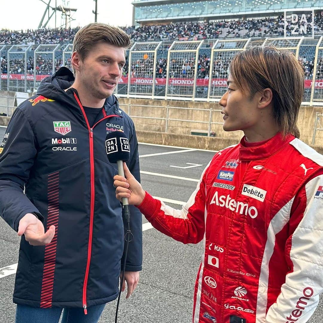 DAZN JAPANさんのインスタグラム写真 - (DAZN JAPANInstagram)「. ／ 🏁#WednesdayF1Time 今季最終回予告編 #DAZN で配信中⚡ ＼  ✅次週12/13【2023 総集編】チラ見せ告知👀 フェルスタッペン、ペレス、リカルド、 #角田裕毅、#佐藤琢磨、#岩佐歩夢 など… #松下信治 が独占取材を決行🎥🎤  角田トークショー、F1クイズ、今季名場面まで… 次週配信にご期待下さい😎  @yukitsunoda0511 @nobu_mat13」12月6日 22時00分 - dazn_jpn