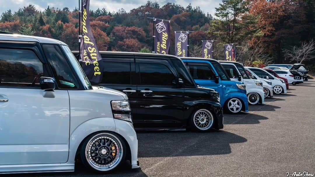 J-Auto Showさんのインスタグラム写真 - (J-Auto ShowInstagram)「#Jautoshow #SONYFX3 #50mmf12gm #キンストミーティング #キンストmt #kingofstreet #shakotan #シャコタン #車高短 #軽カスタム #タントカスタム #ムーヴカスタム」12月7日 7時56分 - jautoshow