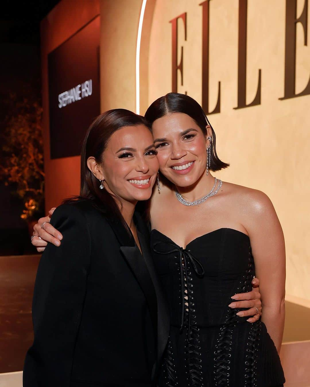 ELLE Magazineさんのインスタグラム写真 - (ELLE MagazineInstagram)「Last night, the stars gathered to toast ELLE's 2023 Women in Hollywood honorees. ❤️ Tap the link in bio for all the looks. #ELLEWIH   Special thanks to our sponsors @ralphlauren, @harrywinston, and @viaraewines.」12月7日 0時09分 - elleusa