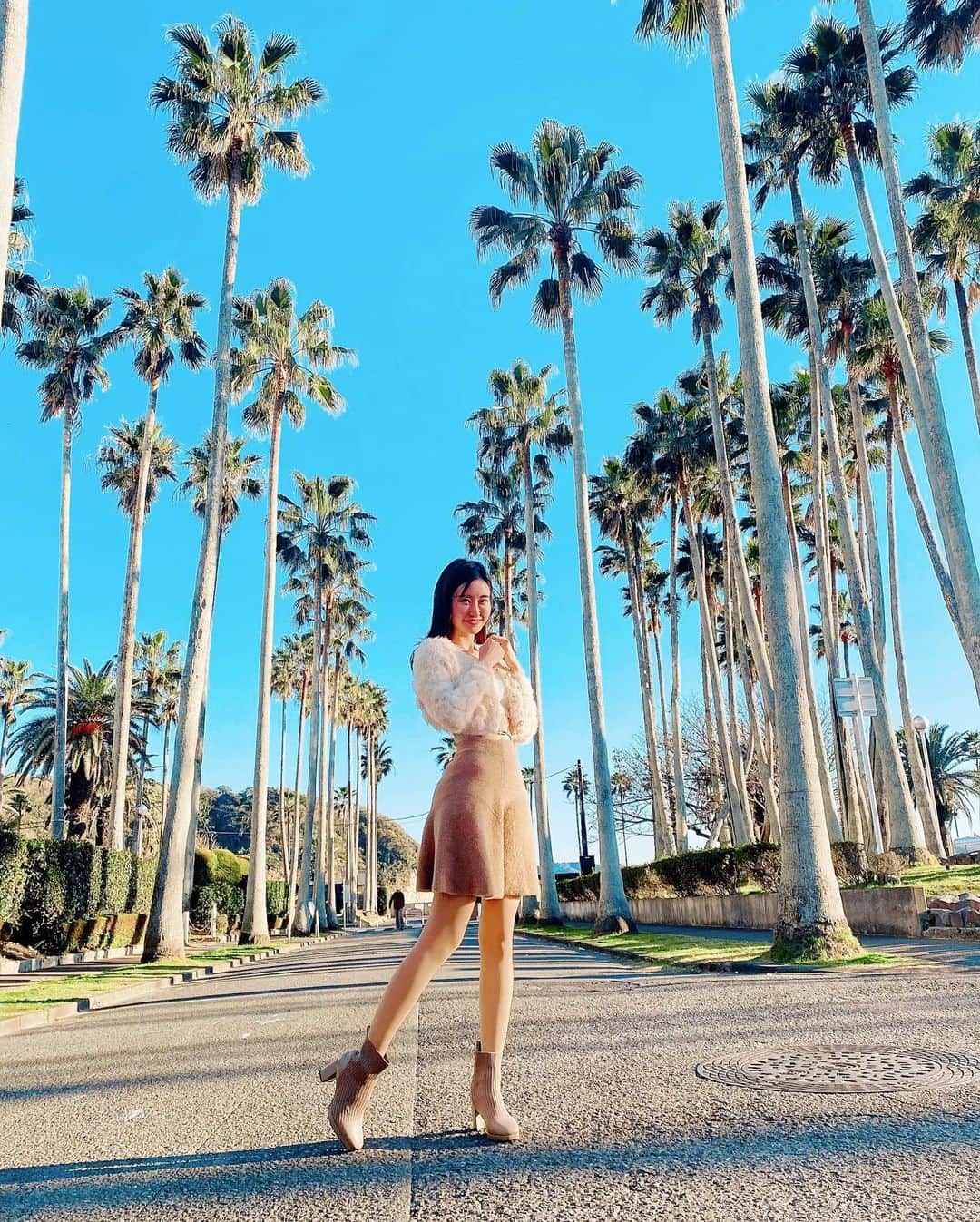 月中秋実さんのインスタグラム写真 - (月中秋実Instagram)「・ ・ 🌴🌴🌴 ・ ・ #🌴」12月7日 0時26分 - tukinakaakimi