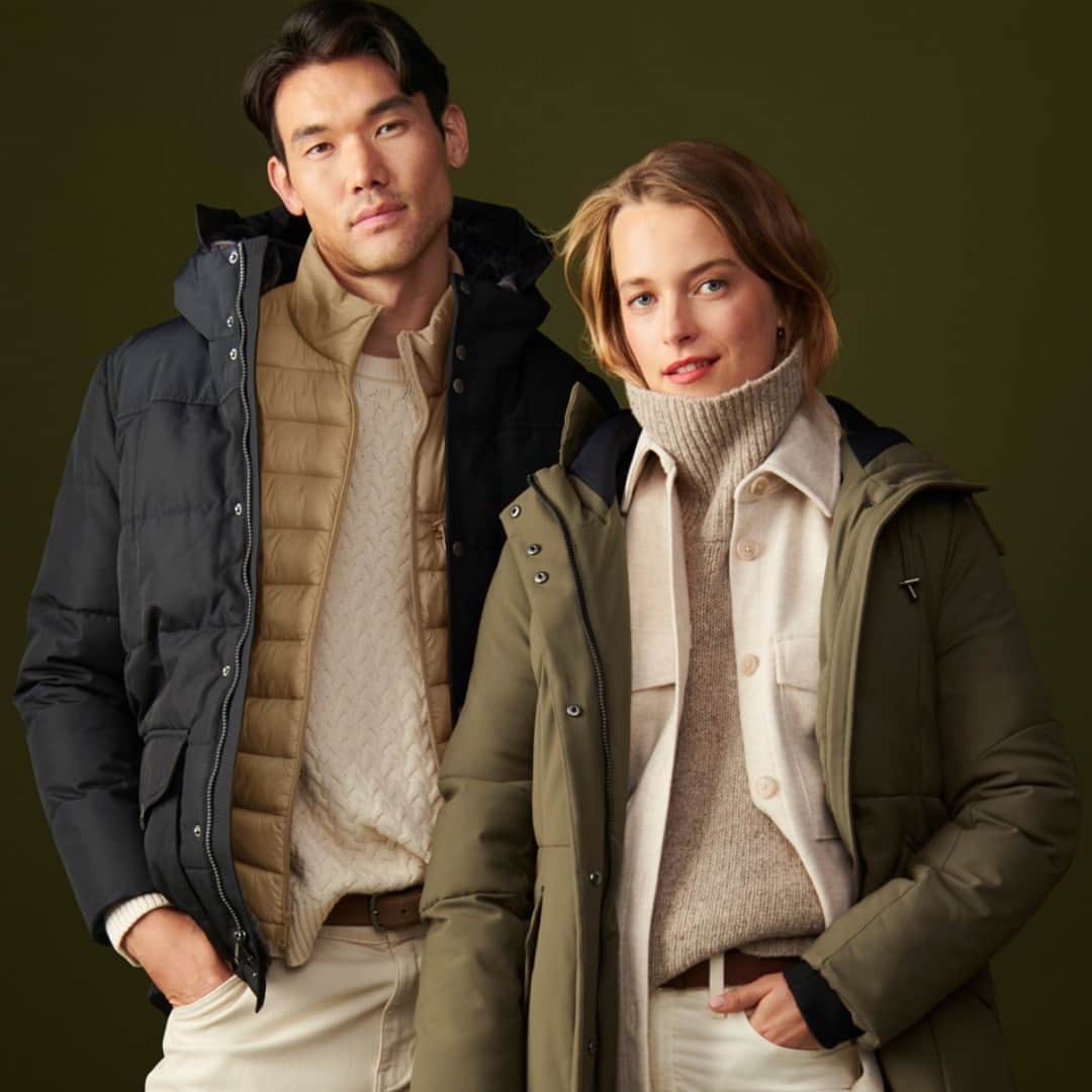 Cole Haanのインスタグラム：「The Winter Flash Sale is on! Enjoy up to 60% off outerwear. You better hurry-- these deals will be gone in a flash.」
