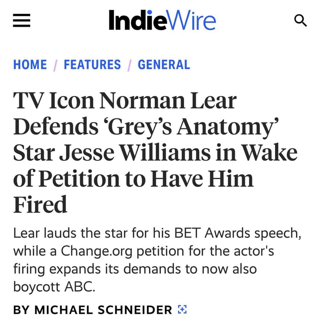 ジェシー・ウィリアムズのインスタグラム：「Norman Lear, a gentle man of action who carved trails in culture and consciousness early and often. A soul i came to know, debate and learn from at a turning point in both our lives.  Forever grateful for his personal and professional generosity uphill; his use of privilege; his observant leadership in a society molded by the arts. 🕊️ Thank you for the leaps forward.」
