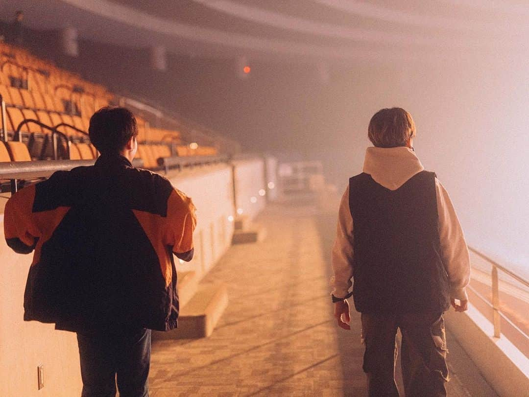 石原慎也さんのインスタグラム写真 - (石原慎也Instagram)「大阪城ホール　Day1 Day2 オフショっと  photo by 日吉"JP"純平 @junpeihiyoshi」12月7日 2時06分 - sinn_sd