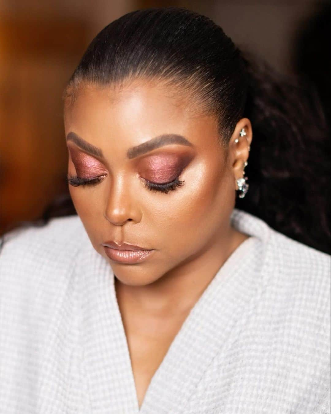 タラジ・P・ヘンソンさんのインスタグラム写真 - (タラジ・P・ヘンソンInstagram)「FELT CUTE 💋💋💋 @saishabeecham @tymwallacehair @tphbytaraji #ELLEWIH #GRWM #BTS」12月7日 4時04分 - tarajiphenson