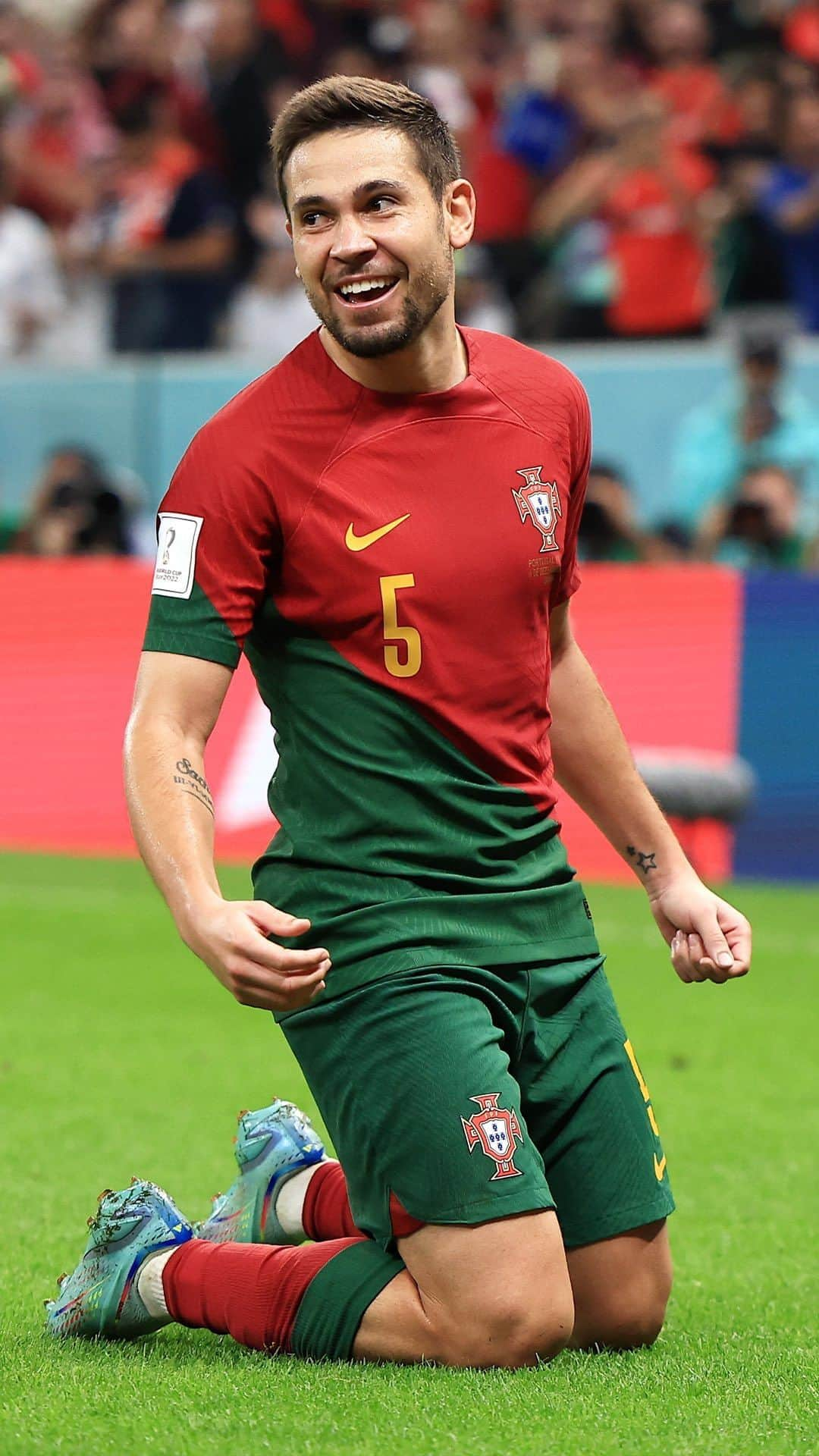 FIFAワールドカップのインスタグラム：「Team goals. 🤩🤝  #FIFAWorldCup #OTD #Qatar2022 #Portugal」