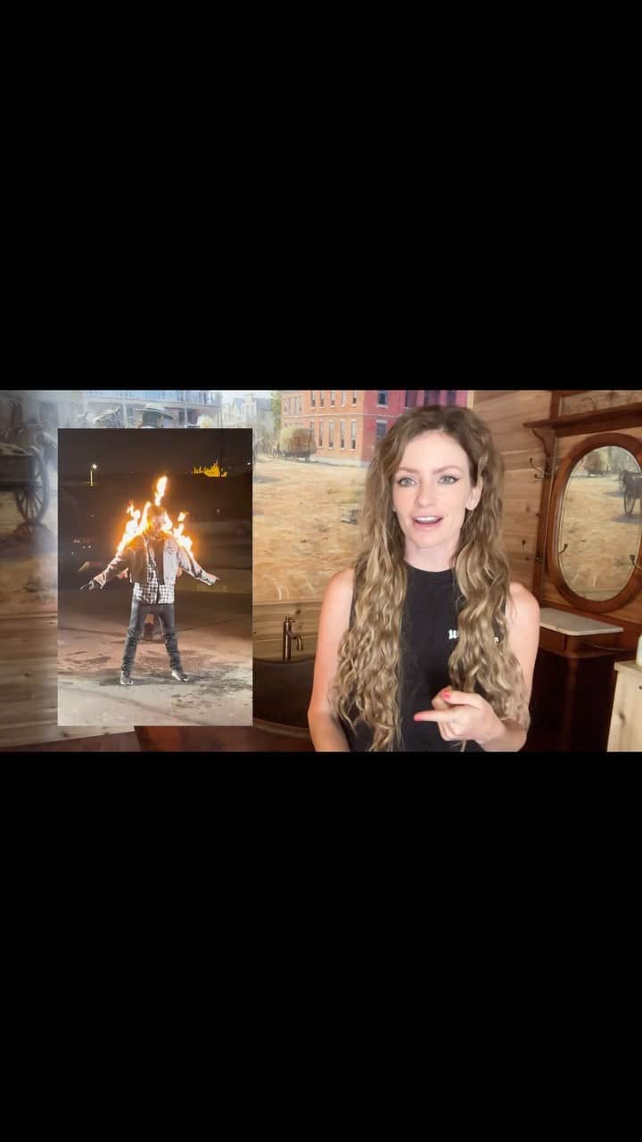 コーディー・レニー・キャメロンのインスタグラム：「Im kinda obsessed! My show editor frankensteined this together from a self-tape audition and stunt reel footage so I had to share! 🤩💖⚡️ thanks @rach.mclach & shoutout to all my trainers & stunt coordinators over the years 🙏😎🙌  See more here 👉🏻 www.imdb.com/codyreneecameron」