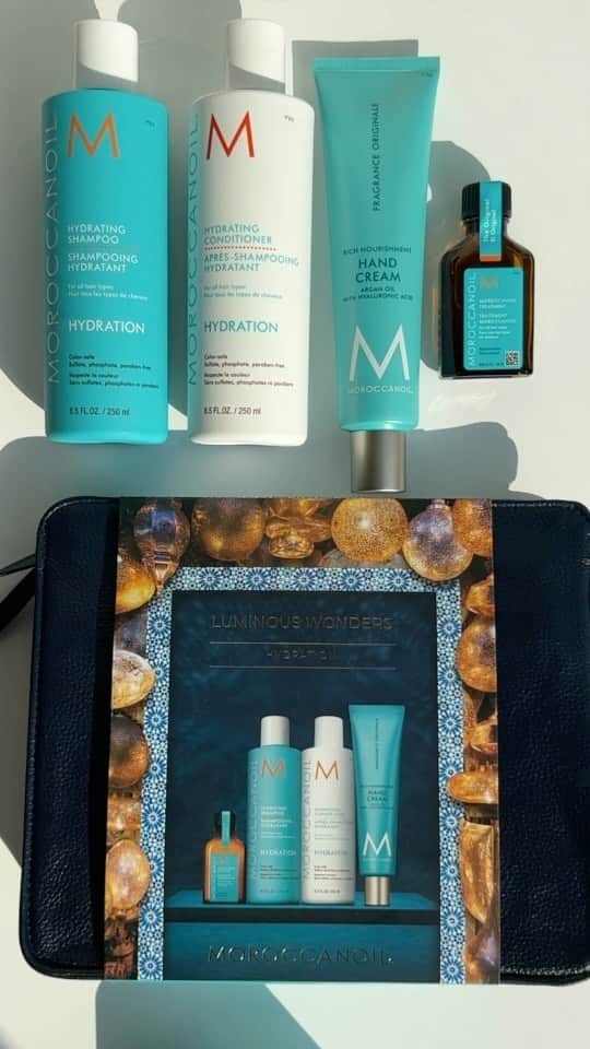 Moroccanoilのインスタグラム：「Maintain your status as an excellent gift-giver 🎁 with our limited-edition holiday gift sets.   Available in Hydration, Volume, and Color Care!」