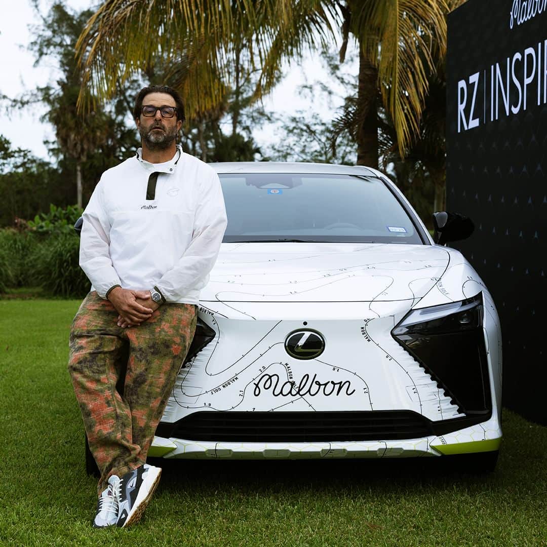 Lexus USAさんのインスタグラム写真 - (Lexus USAInstagram)「The all-electric #LexusRZ reimagined with Malbon. Just part of our exclusive partnership with @MalbonGolf. Swipe to see more of our newest vehicles on display at the Malbon Mutiny Golf Invitational in Miami. @stephenmalbon #LexusGolf #LexusLC #LexusTX」12月7日 6時16分 - lexususa