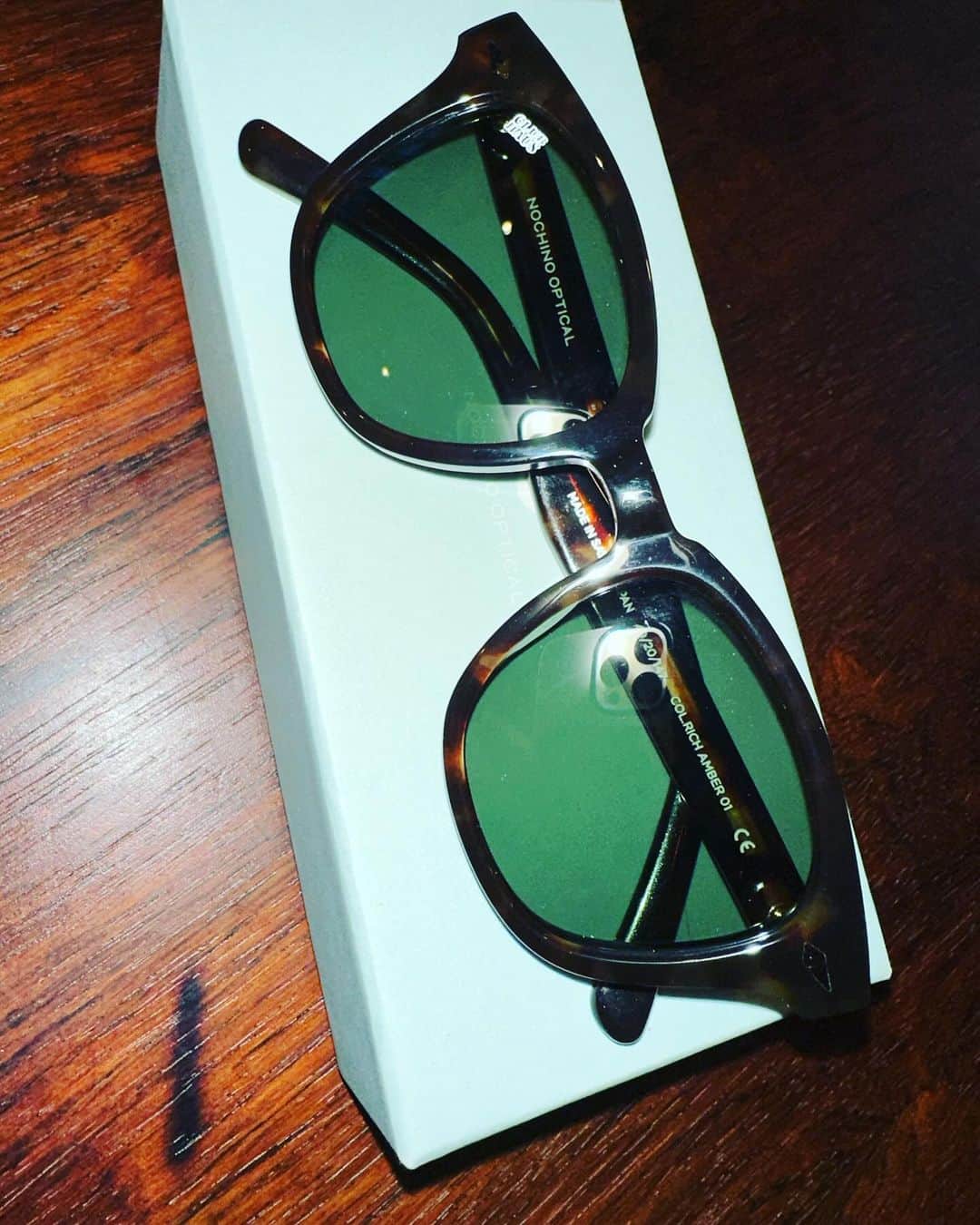 熊谷隆志のインスタグラム：「やば。 欲しかった。 @nochinooptical  @clubhaus.jp   の、偏光サングラス🕶️きた。 ゴルフ⛳️まで待てないから、今日かけます。」