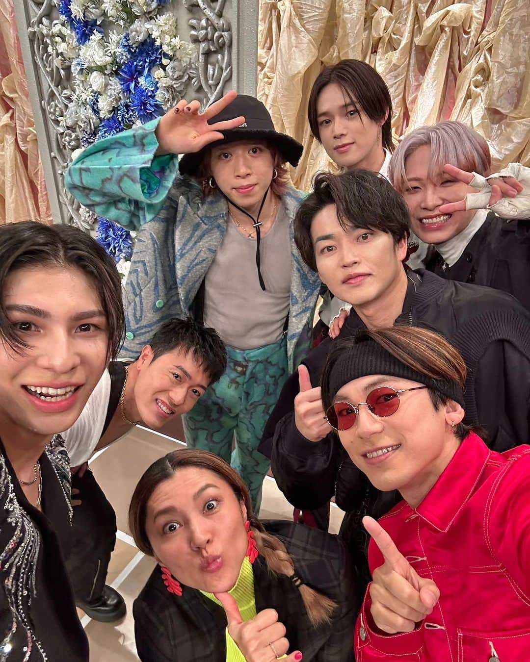 KENZO のインスタグラム：「2023.12.6 2023FNS歌謡祭 第一夜 ダンス企画 @fns_kayosai   最高なチームでした。 アベンジャーズみたい。  #fns歌謡祭  #ダンス企画」