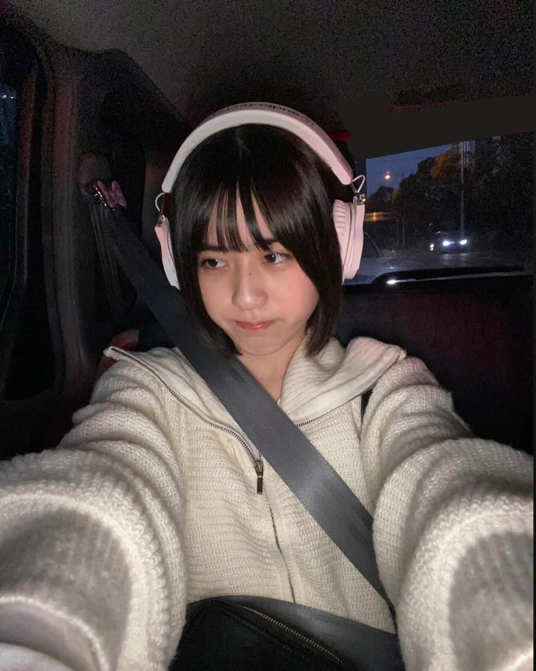 冨波心さんのインスタグラム写真 - (冨波心Instagram)「・  🎧🎧  最後の方はいつもと違う感じの 表情です☆  #冨波心 #スターダストプロモーション #高校生 #高校1年生 #女子高校生 #jk #jk1 #fjk #07 #16 #16yrs #kokoro #kokorotoba #japan #japanesegirl」12月7日 17時00分 - kokoro_toba_official