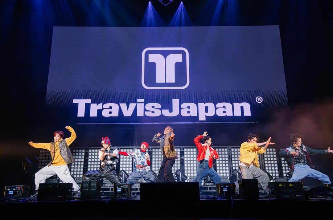 Travis Japan（トラジャ）さんのインスタグラム写真 - (Travis Japan（トラジャ）Instagram)「⁡ ⁡ MARSHMELLO JAPAN TOUR 2023 @marshmello ⁡ Held at Tokyo Garden Theater, On DAY 1 of MARSHMELLO's Japan Tour Travis Japan appeared as the opening act!! ⁡ The people who came to see it were so kind, We were able to enjoy supporting with peace of mind! ⁡ After the opener, everyone in TJ were in high spirits behind the audience seats. We watched MARSHMELLO's stage performance🤭 Thank you very much for giving us a very valuable experience ✨ ⁡ 東京ガーデンシアターにて行われている、 MARSHMELLOさんのJapan TourのDAY 1に サポートアクトとしてTravis Japanが出演させていただきました！ ⁡ 観にこられていたお客さん方がとても温かくて、 安心しながら楽しんでサポートアクトを務めさせていただくことができました！ ⁡ オープニングアクト後は客席後ろでTJみんなノリノリで MARSHMELLOさんのステージを観させていただきました🤭 とても貴重な経験をさせていただきありがとうございました✨ ⁡ #TJgram #WorldwideTJ #TravisJapan」12月7日 17時05分 - travis_japan_official