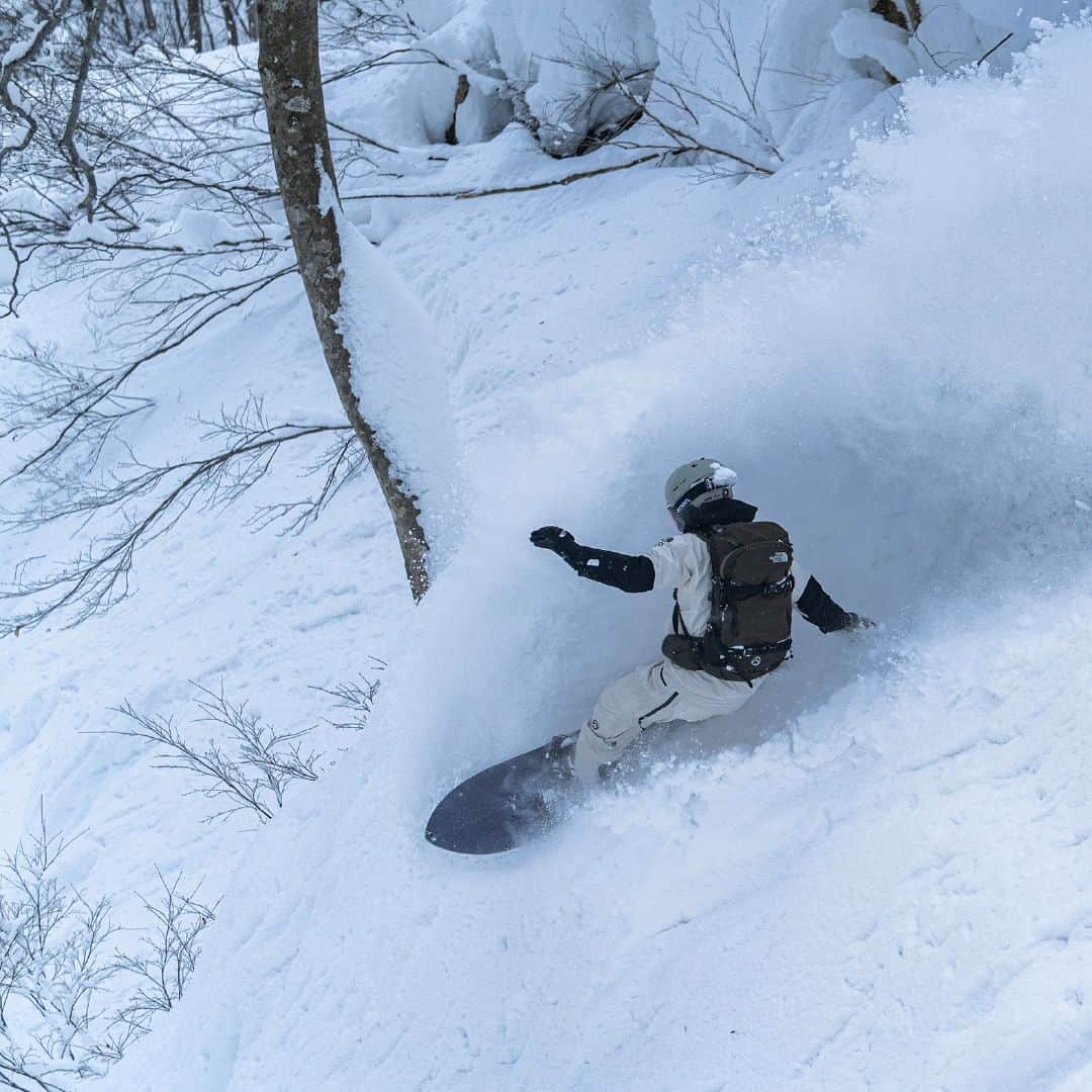 THE NORTH FACE JAPANのインスタグラム：「【SNOW PACK】 バックカントリーでの使用に特化したスノーパックコレクションの徹底解説。 完成の領域に達した「チュガッチ」と新登場の「アークティック48」。 滑りの目的に応じた、より幅広い選択が可能になりました。  #tnf #thenorthface #ザノースフェイス #ski #snowboard #スキー #スノーボード #バックカントリー #BC #スノーパック」