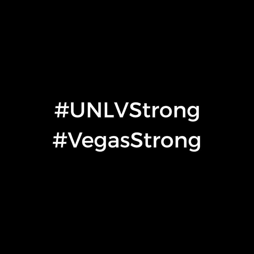 The Venetian Las Vegasのインスタグラム：「Our thoughts and prayers go out to the victims, their families, and everyone affected by today's tragic events. We are grateful to law enforcement and first responders who continue to help our community. We stand together with UNLV, and with Las Vegas. #UNLVStrong #VegasStrong」