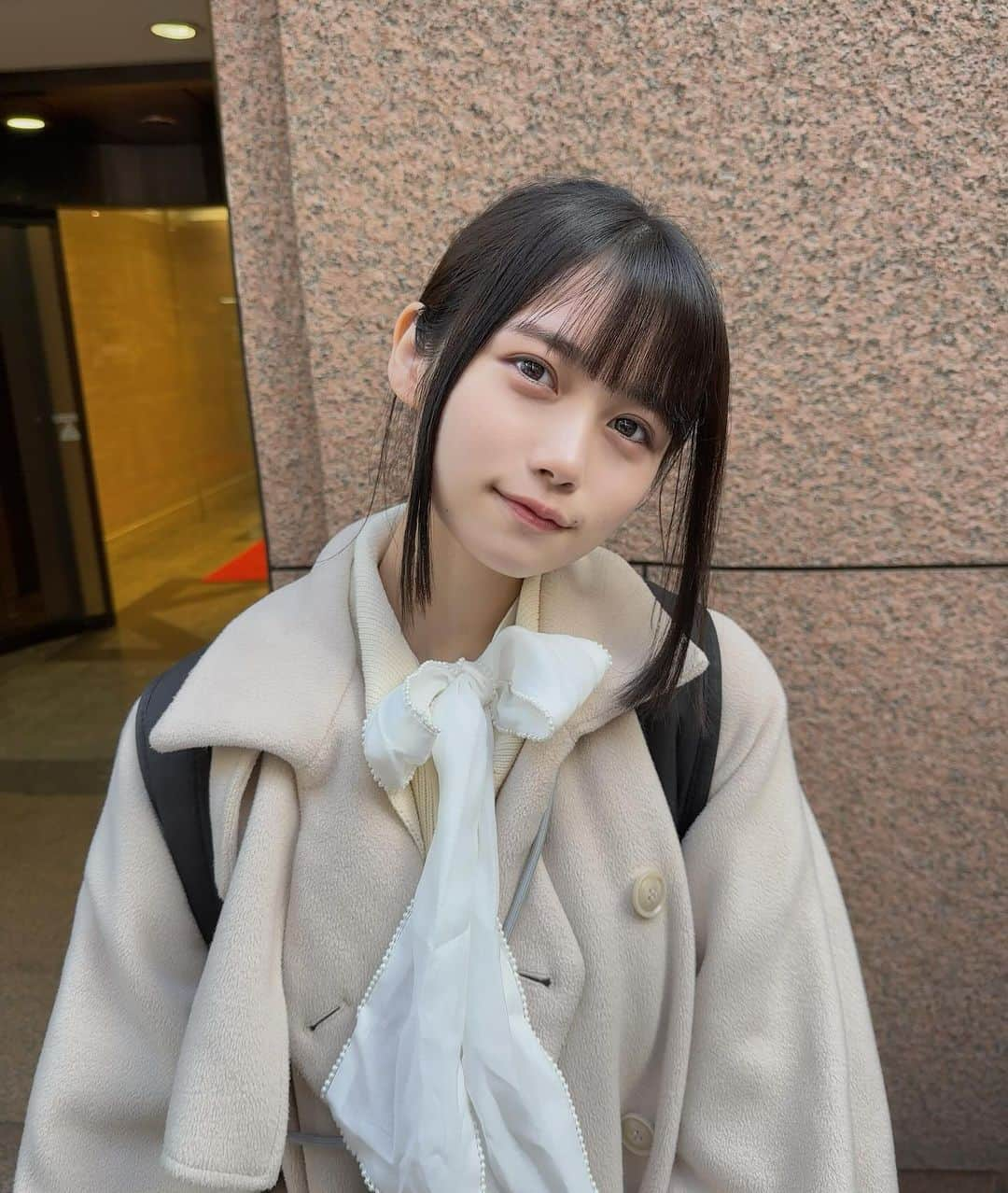 葵音琴のインスタグラム：「もうすぐ年越しだ、はやい🪿」