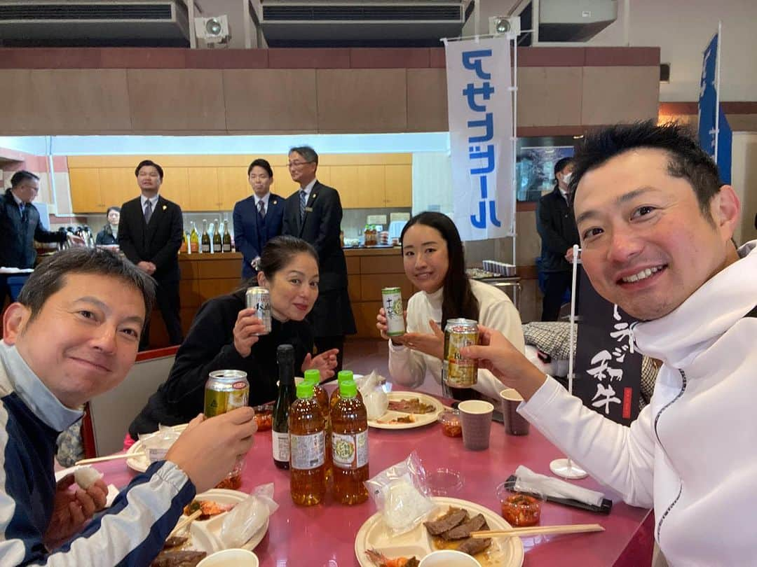 宮下純一さんのインスタグラム写真 - (宮下純一Instagram)「TORAJIマスターズ2024⛳️🏌️‍♂️ 至福の時間🍖あーー美味しかった😮‍💨 #トラジマスターズ2024 #トラジでランチ」12月7日 12時33分 - junichi1017