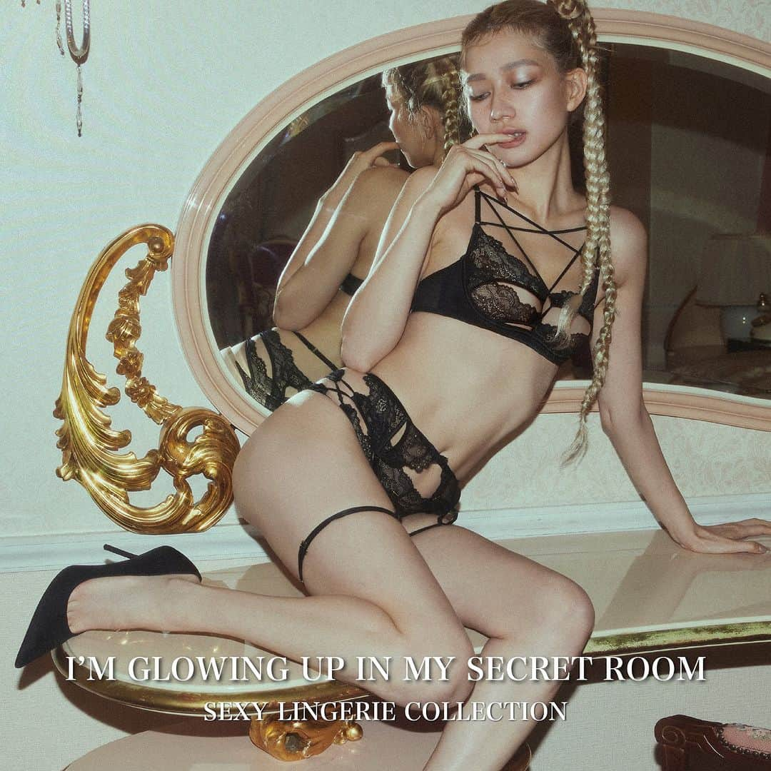 Ravijour Official Instagramさんのインスタグラム写真 - (Ravijour Official InstagramInstagram)「SEXY LINGERIE COLLECTION  私のためのセクシーランジェリーコレクション   #RAVIJOUR #ラヴィジュール」12月7日 12時43分 - ravijour_official