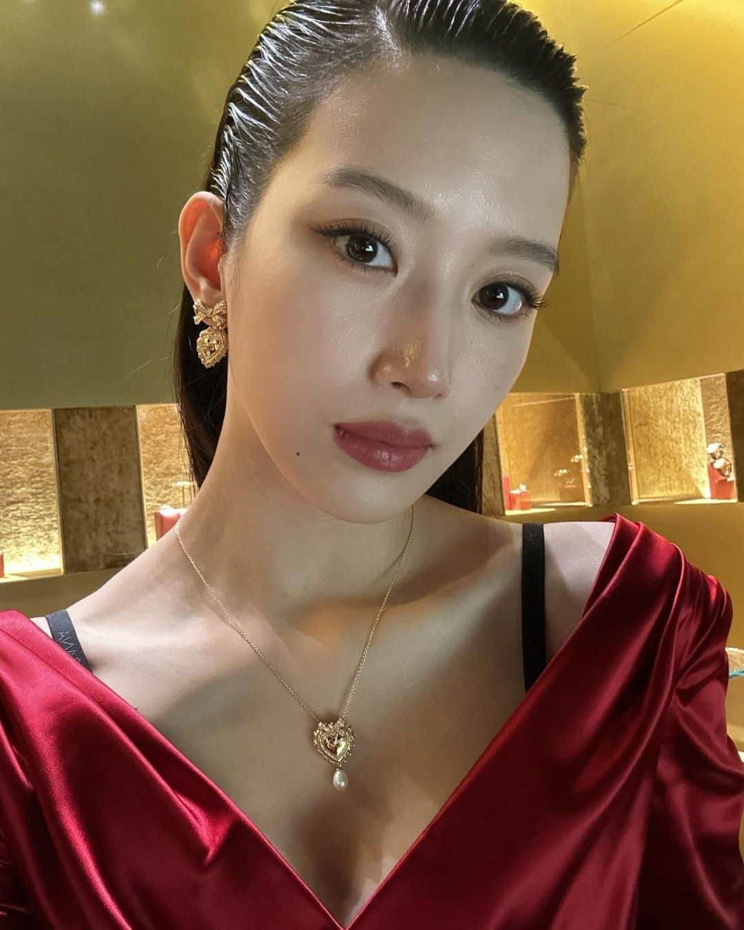 ムン・ガヨンさんのインスタグラム写真 - (ムン・ガヨンInstagram)「🌟#DGDevotion #DGJewellery #돌체앤가바나」12月7日 13時15分 - m_kayoung