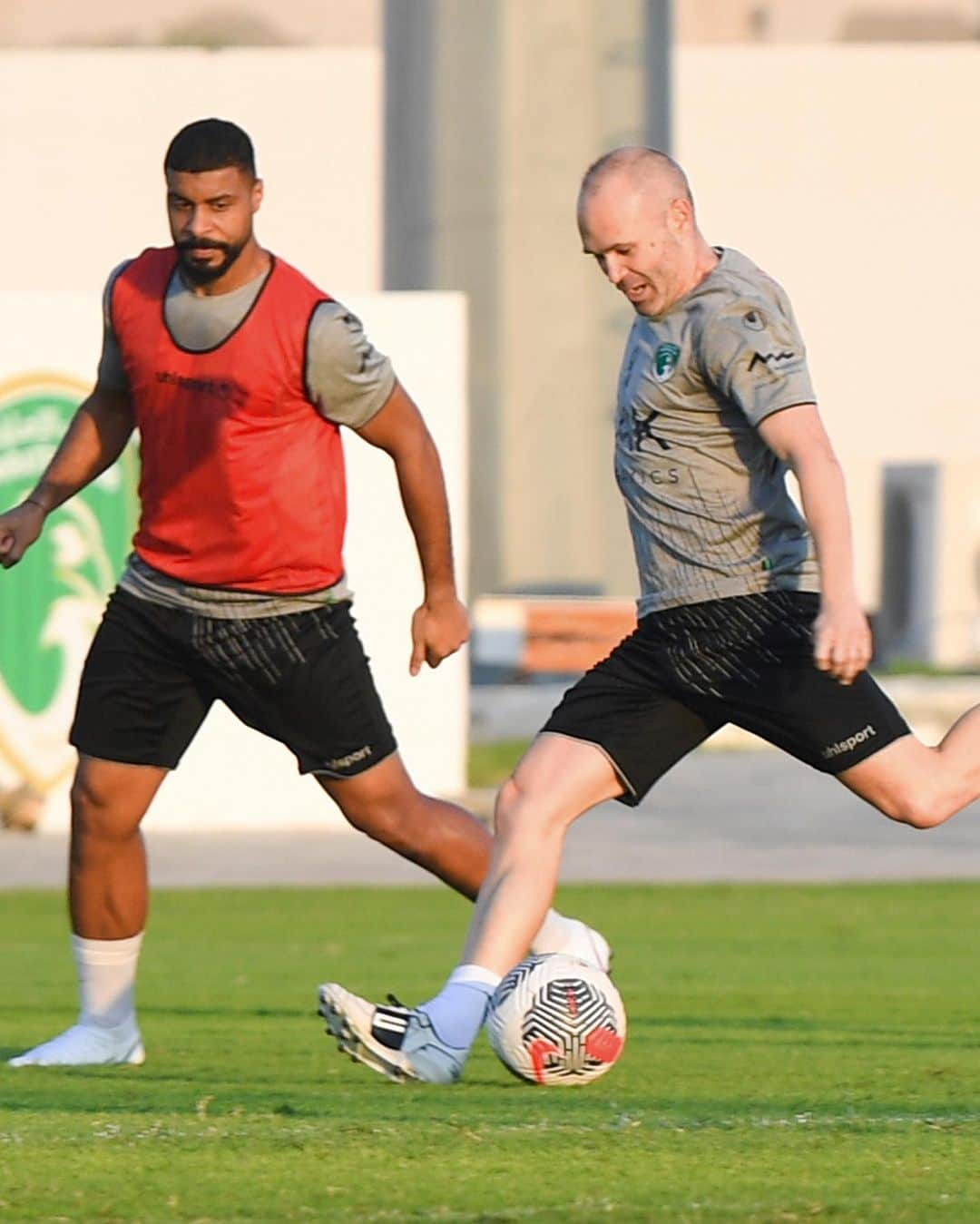 アンドレス・イニエスタのインスタグラム：「☀️⚽😃」