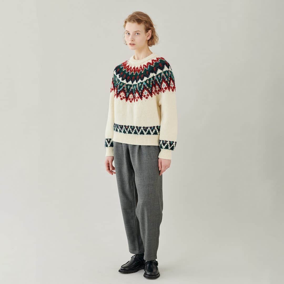 Bshop officialさんのインスタグラム写真 - (Bshop officialInstagram)「COOHEM Nordic sweater ¥40,700  @coohem   #coohem #23aw #bshop」12月7日 14時59分 - bshop_official