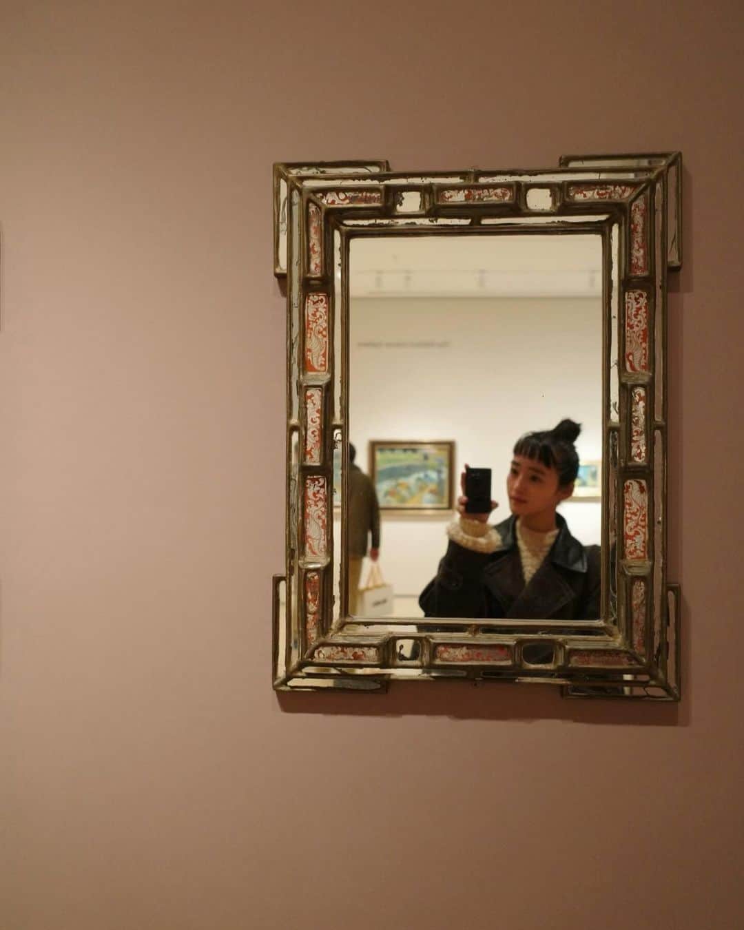 清水みさとさんのインスタグラム写真 - (清水みさとInstagram)「原田マハさんの「モダン(The Modern)」読んでからずっときてみたかったMoMA  これた、うれしい〜  表紙のマティスの絵「ダンス Ⅰ」  #ニューヨーク近代美術館 #momanyc」12月7日 16時11分 - misatoshimizu35