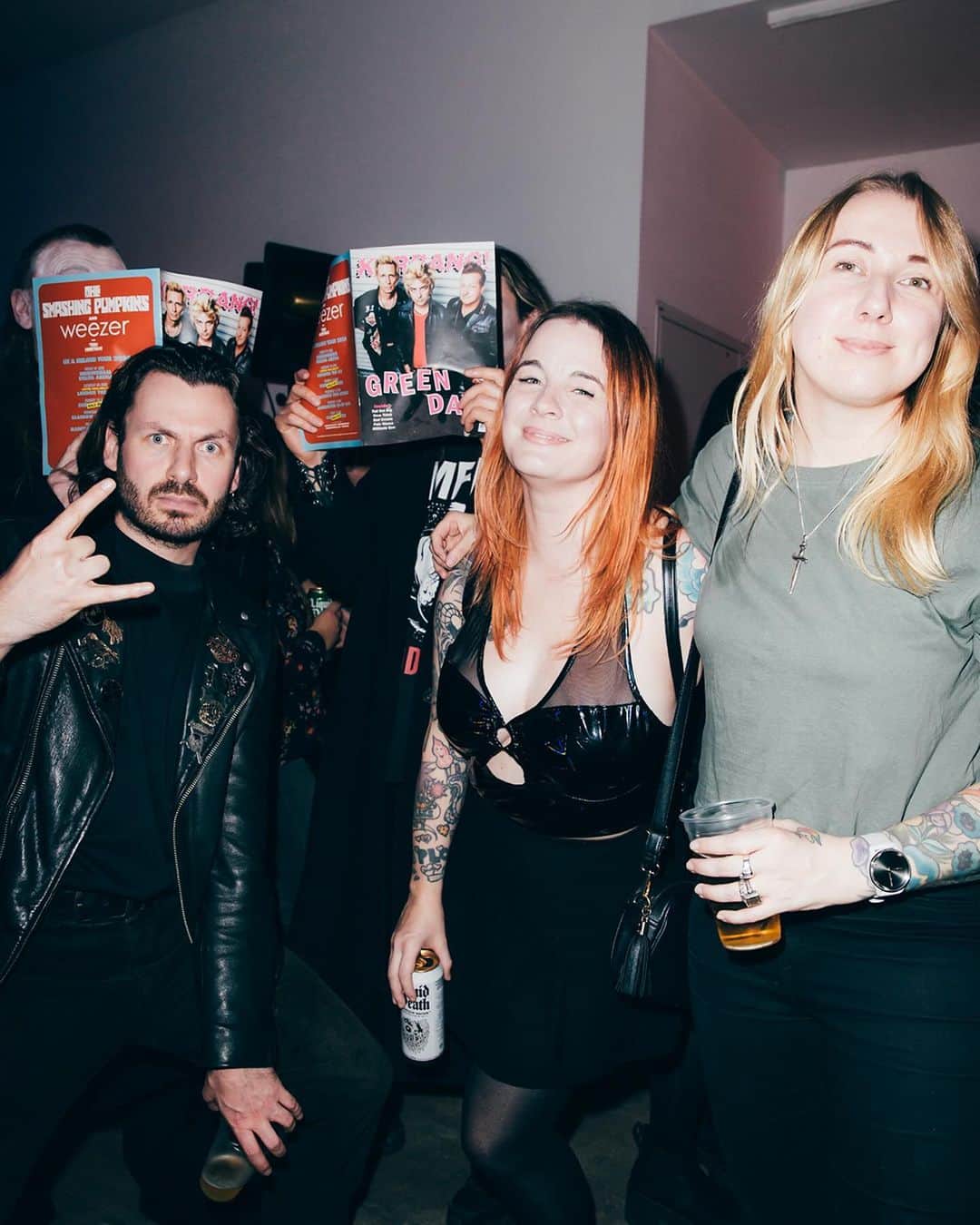 Kerrang!さんのインスタグラム写真 - (Kerrang!Instagram)「It’s the most wonderful time of the year… the K! Kerristmas bash with a bunch of our favourite people! Swipe across to see some of the chaos from last night 🤘🏼  Big thanks to our mates at @strongbowuk, @signaturebrew and @liquiddeath for keeping the party going!  📸: @del_photos」12月8日 2時45分 - kerrangmagazine_