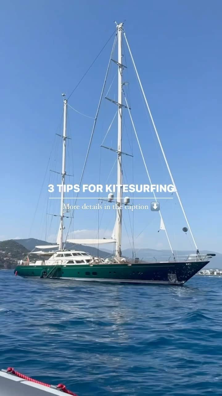 ホーランド・ロデンのインスタグラム：「Tips to KiteSurfing! (From someone JUST starting)  My first lesson was about 4 hours split up into two days  where I master the look of a melting walrus wearing a life vest getting up on a wakeboard for the first time.  BUT! I digress- HERE IS WHAT I LEARNED at @airxkite school in Mandelieu la Napoule France-   1. Leave your dignity at the door re: 👆 (kidding that’s actually my advice not theirs)   2. They split up the board and the kite in your first lesson. So for the first two hours I was just working with the kite in the water in an exercise called “body dragging”.  (You also learn that pulling the kite bar towards you speeds you up and away from you slows you down- which cannn be very counter intuitive at first) enter 👉 my hair line fractured ankle (but not from this kite surfing trip). Again. Counter intuitive for a while folks!! Haha. You learn to get the hang of the kite while body dragging - that is until…  3. The next day you are on the wakeboard. I ironically found this easier than I thought it would be at least behind the boat although my stance is quite funny. Sit back and let the boat (or future kite) carry you up don’t try to pull. Once you put the two disciplines together there is yet another learning curve! But a really fun challenge that an injury won’t deter me from pursuing!   Coming soon is my kite surfing my trip in Egypt!   Let me know if you guys want to try kite surfing! or already have?! Then what are your favorite spots?!!   #travel #beginnerkiteboarder #beginnerkiteboardinglessons #kiteboarding #france #sports #adrenalinesports #cannes」