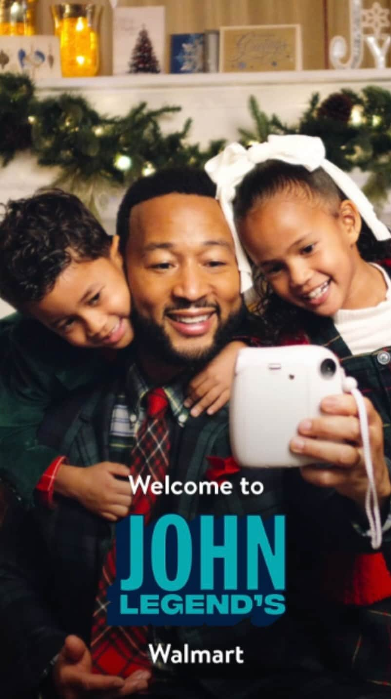 Wal-Mart Stores, Incのインスタグラム：「Who doesnʼt love the holidays? Together with @walmart, I picked out my go-to products for some of my favorite moments of the season, from spending time with my kids to sneaking in some self-care. Shop now!!🎅🏾🎅🏿🎅🏼#WalmartPartner」