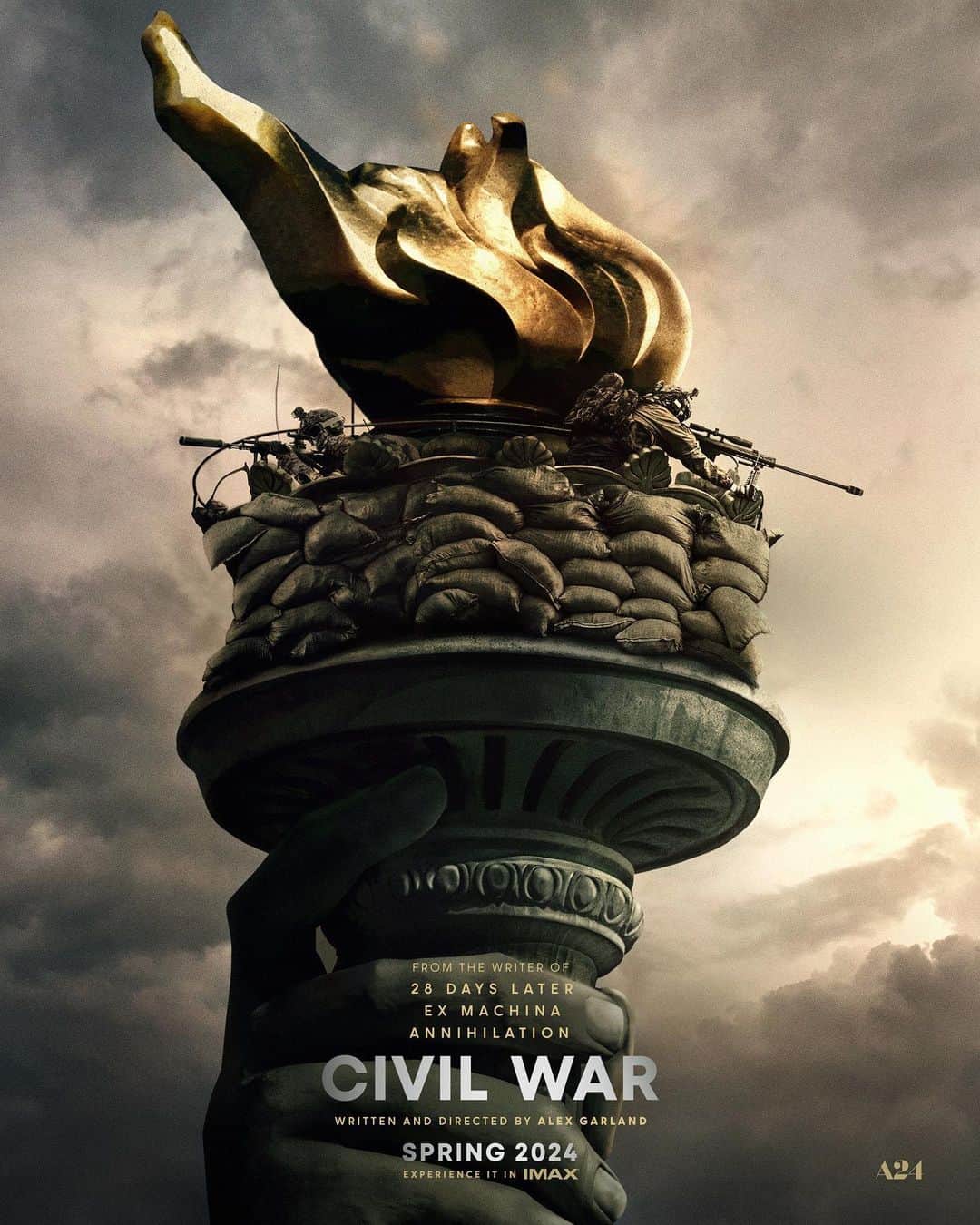 キルスティン・ダンストのインスタグラム：「Get ready people @a24 @civilwarmovie」
