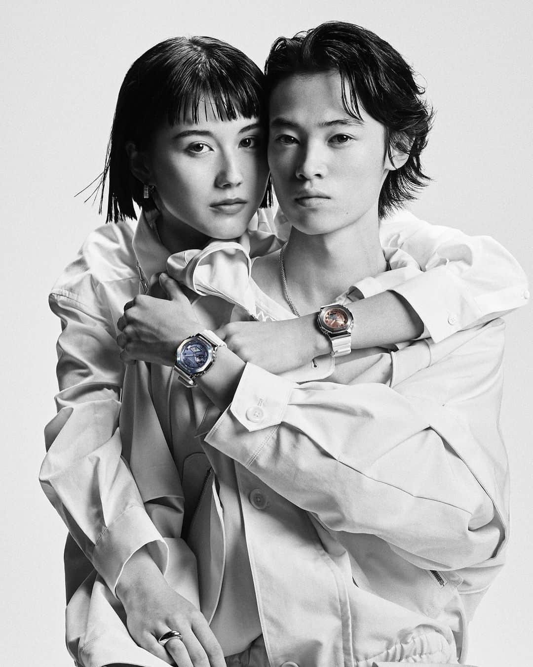 藤本林花美愛のインスタグラム：「CASIO G-SHOCK/BABY-G  PRECIOUS HEART SELECTION 2023   ひとりのときも、いっしょのときも。 結ばれる気持ちに、輝きを添えて。 俳優・窪塚愛流とモデル・藤本リリーが見せる冬のスタイル。  Directer: @shiro.aya_ (ピラミッドフィルム) Photographer: @shuho_teramura  Hair&makeup: @kojimak (TRON) Styling: 上野 健太郎 (KEN OFFICE) Casting: @gold_cast_casting (GOLDCAST)  @gshock_jp   #PR #gshock #CASIO #precious #g_shock #preciousheart #pairwatches #watchofday」