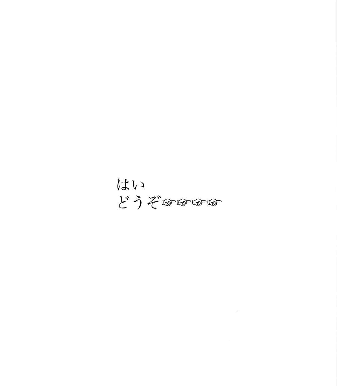 AYUMIさんのインスタグラム写真 - (AYUMIInstagram)「🎂🎂🎂 Happy birthday わし ・ 昨日誕生日を迎えました ・ スワイプ→→する前に 是非とも文章を読んで下さいませ ・ 前回は31歳やったので 今回は30歳になりました ・ 年齢は自分で決めていく スタイル ・ ・ ほんで いつもの様にワシAM5時起床 息子の弁当に朝ごはん作って 化粧し始めたら ・ ちょっとコッチ来て と 息子&娘&🐴に呼ばれる ・ 家族全員が集まれる時間が 朝しか、ない と 言う事で 早朝 誕生日会🎂 ・ はよ 上のパジャマ脱いで そして わけ分からんTシャツ着さされ もっと笑って 言われ パシャ📷 ・ 次に コレ着て コッチ見て 言われ どこ見たらええねん パシャ📷 ・ 次は コレ着て 言われ 上向け 下向け パシャ📷 ・ ・ コレ 何の時間？ ・ ・ 笑 ・ ・ ほな スワイプ→→して見て下さい ・ ・ #誕生日#母#扱い#雑#mybirthday」12月7日 19時47分 - suzuchan1206