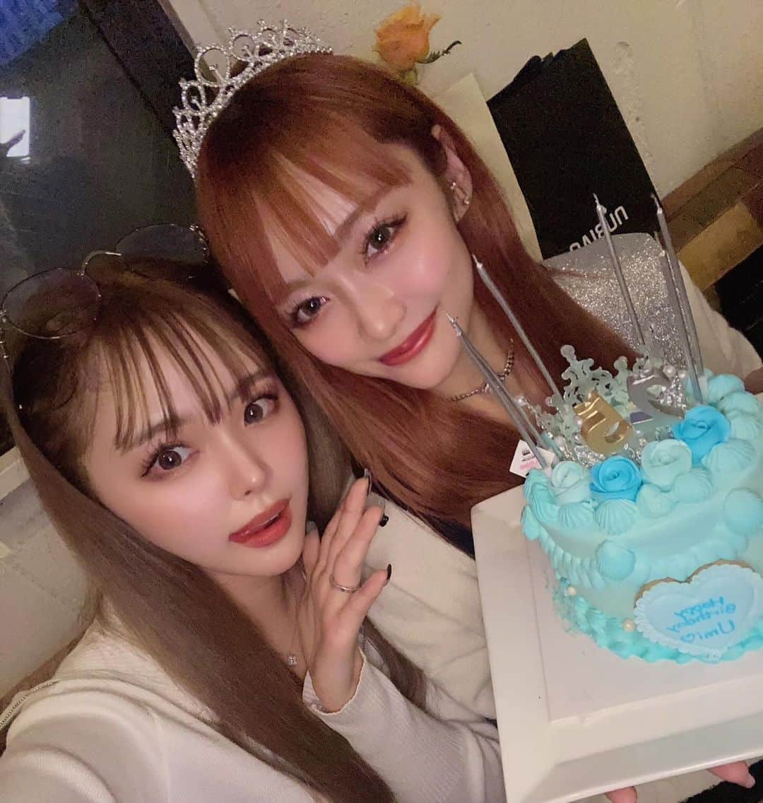 みうらうみさんのインスタグラム写真 - (みうらうみInstagram)「また1つ歳をとりました🩵  楽しい1年にします🌙」12月7日 20時00分 - miuraumi1207