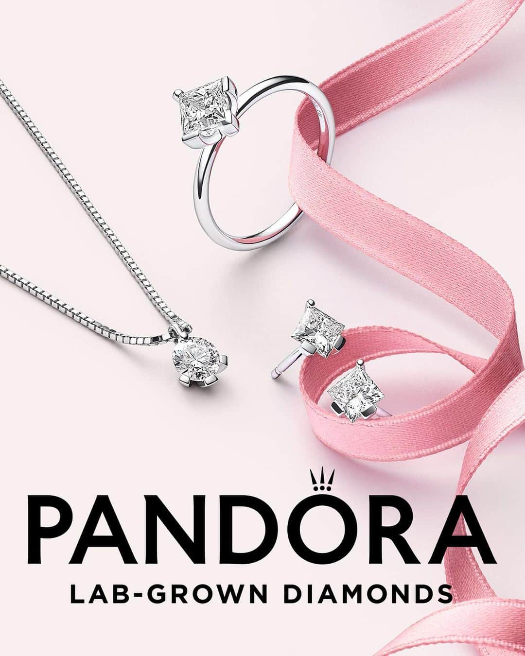 PANDORAさんのインスタグラム写真 - (PANDORAInstagram)「OMGs, unboxed. Discover our radiant lab-grown diamond collections, each a new take on modern elegance. ✨ #LovesUnboxed #LabGrownDiamonds #Pandora」12月7日 20時45分 - theofficialpandora