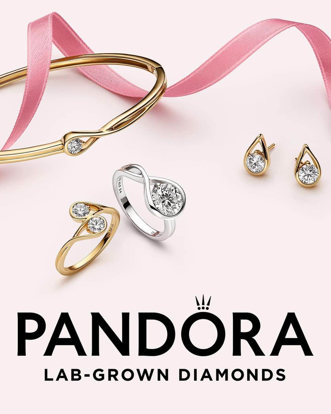 PANDORAのインスタグラム：「OMGs, unboxed. Discover our radiant lab-grown diamond collections, each a new take on modern elegance. ✨ #LovesUnboxed #LabGrownDiamonds #Pandora」