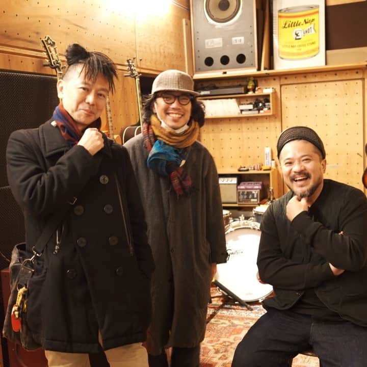 高野寛のインスタグラム：「NAGOMI TIME ☕ いい一日だったな〜」