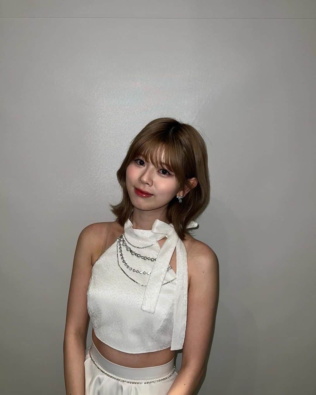 NiziUさんのインスタグラム写真 - (NiziUInstagram)「FNS歌謡祭⭐️そして未来予想図Ⅱのカバーまで⭐️ありがとうございました❤️  本当に本当に緊張しました😂でも楽しかった💕  FNS가요제💛그리고 커버곡까지⭐️감사합니다 ❤️  정말정말 긴장했어요😂 하지만 즐거웠어요💕  #niziu #withu #RIKU #FNS歌謡祭」12月7日 21時27分 - niziu_artist_official