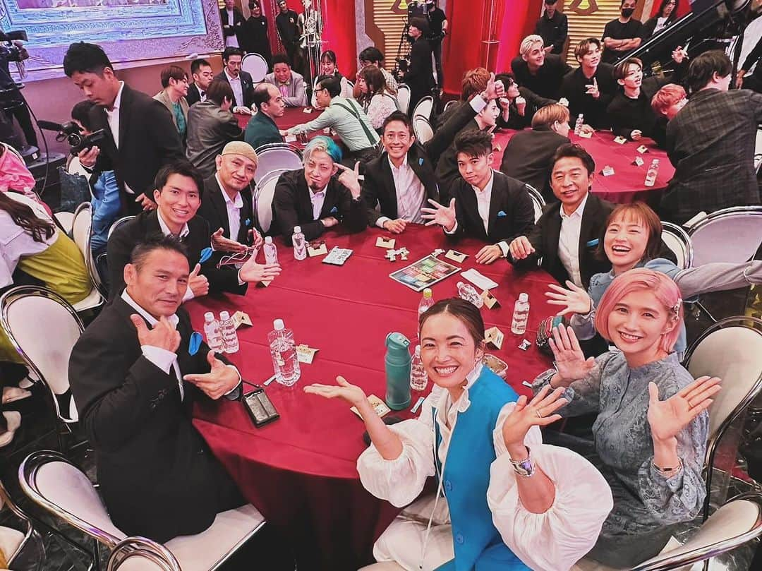 加藤優さんのインスタグラム写真 - (加藤優Instagram)「#オールスター合唱バトル 第三弾  12月28日よる7時から放送❗️  1ヶ月ちょっとみんなで練習をして、 ガッと仕上げていく感じがすごく好きです🔥  今回もDUC @dreamersunionchoir の 先生方にはたくさんお世話になりました‼️  練習の成果を出しきれたのか…？！ 放送をお楽しみに‼️  #アスリート合唱団   #女子野球選手のセカンドキャリア  #野球 #女子野球 #加藤優」12月7日 21時49分 - y_k_009