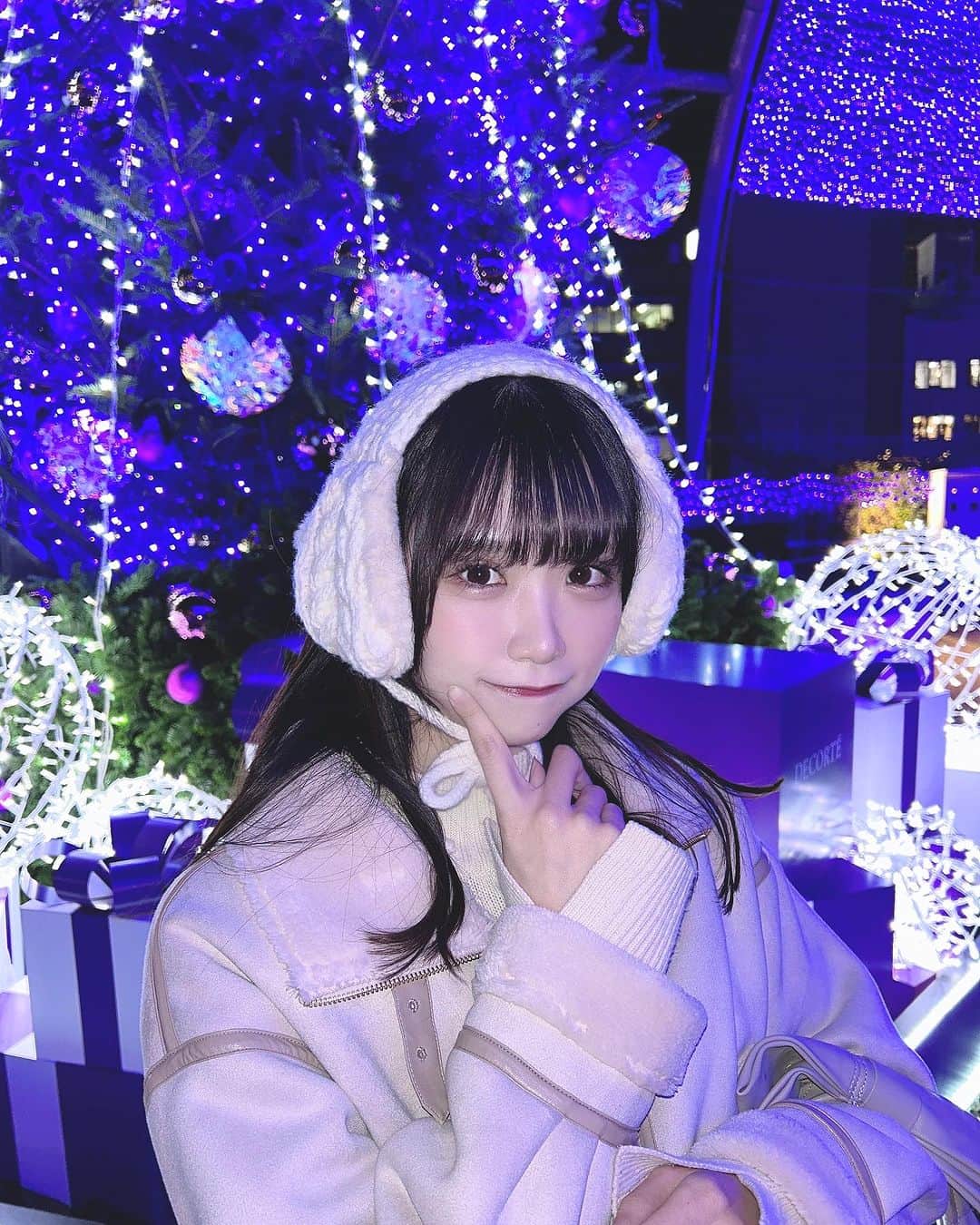 堂本千晴のインスタグラム：「次はどこのツリー見に行く？」
