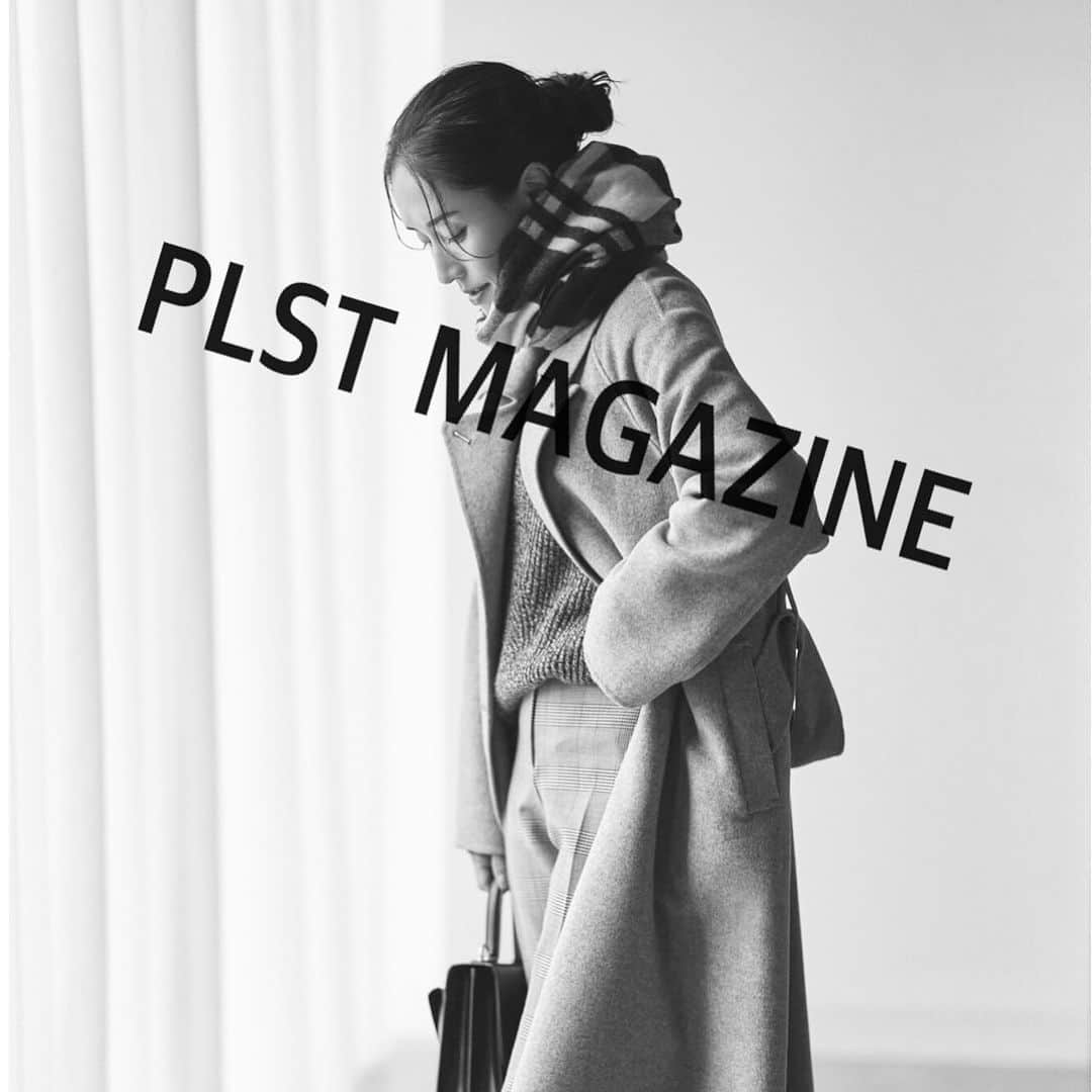 亀恭子のインスタグラム：「@plst_official   PLST MAGAZINE ↪︎https://www.plst.com/jp/ja/news/  本日アップで「ストールの巻き方」 解説してます☺︎  季節は冬。  これからますますストールマストになっていきますが、 その日のテーストや気分・合わせるアウターによって 巻き方のバリエーションつけたいですね^^  簡単で、顔周りがグッと映える巻き方 プラステのストールを使って紹介してます。 是非参考にしてください♡  #2023winter #fashion #stole #howtowrap #plst #plstmagazine」