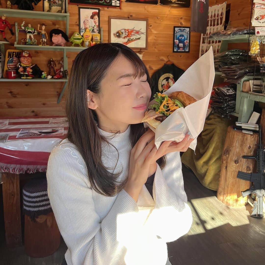 竹川由華さんのインスタグラム写真 - (竹川由華Instagram)「食べることが好きな女の子です。  #モデル　#グラビア　#バイク女子　#mobel #gravure #bike #bikelife #bikegirl  #bigone」12月8日 0時01分 - cute.sis58