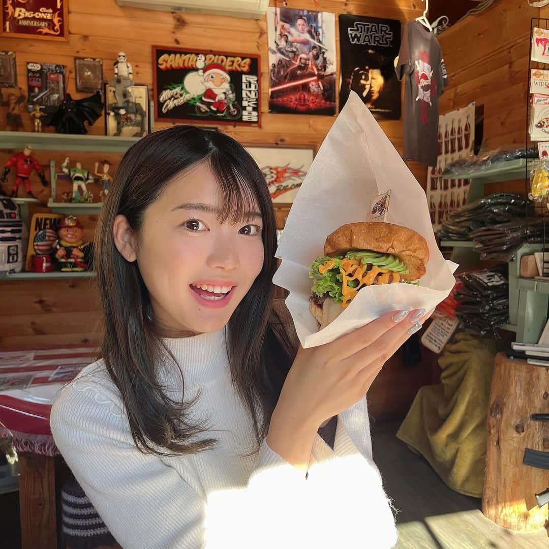 竹川由華さんのインスタグラム写真 - (竹川由華Instagram)「食べることが好きな女の子です。  #モデル　#グラビア　#バイク女子　#mobel #gravure #bike #bikelife #bikegirl  #bigone」12月8日 0時01分 - cute.sis58