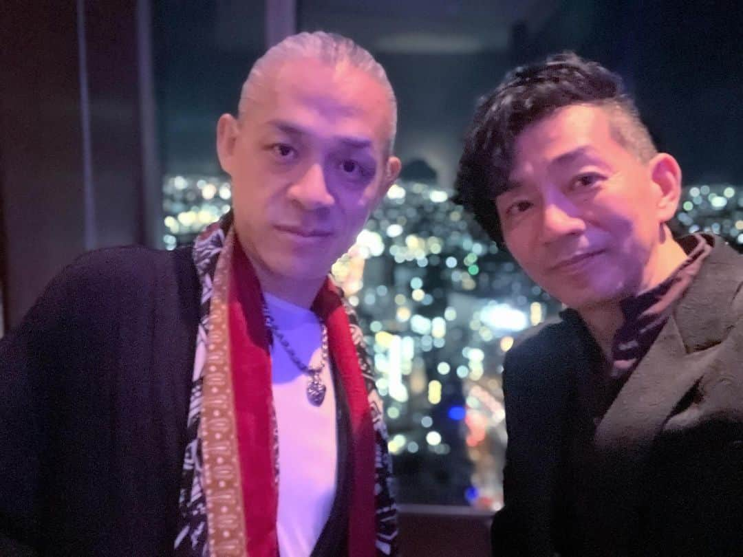 秋田慎治さんのインスタグラム写真 - (秋田慎治Instagram)「久しぶりのTOKUとのデュオでした。楽しすぎる…」12月8日 0時08分 - _shinjiakita_